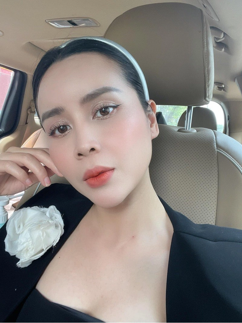 Lưu hương giang share bí kíp hack tuổi kì diệu cỡ nào mà á hậu thuỵ vân phải nức nở - 3