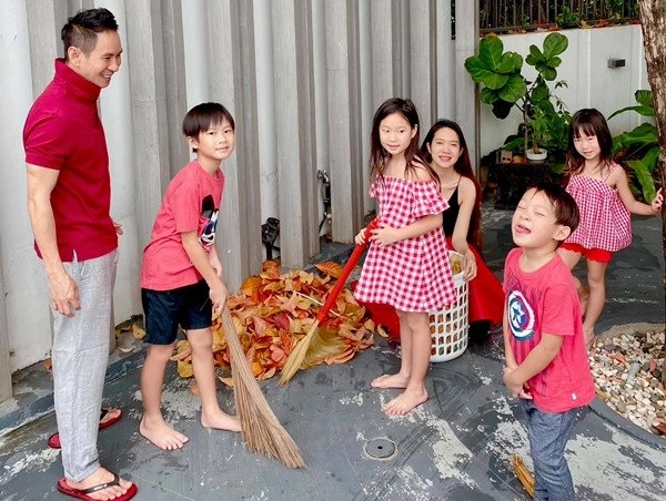 Lý hải bị nghi bí mật có con thứ 5 bà xã thừa nhận bé gọi hà bằng mẹ - 15