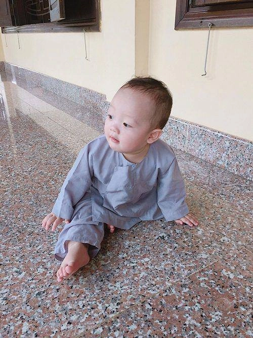 Ly kute xưa gầy rộc lên chùa dưỡng thai giờ hạnh phúc vì con lớn đẹp trai rất ngoan - 11