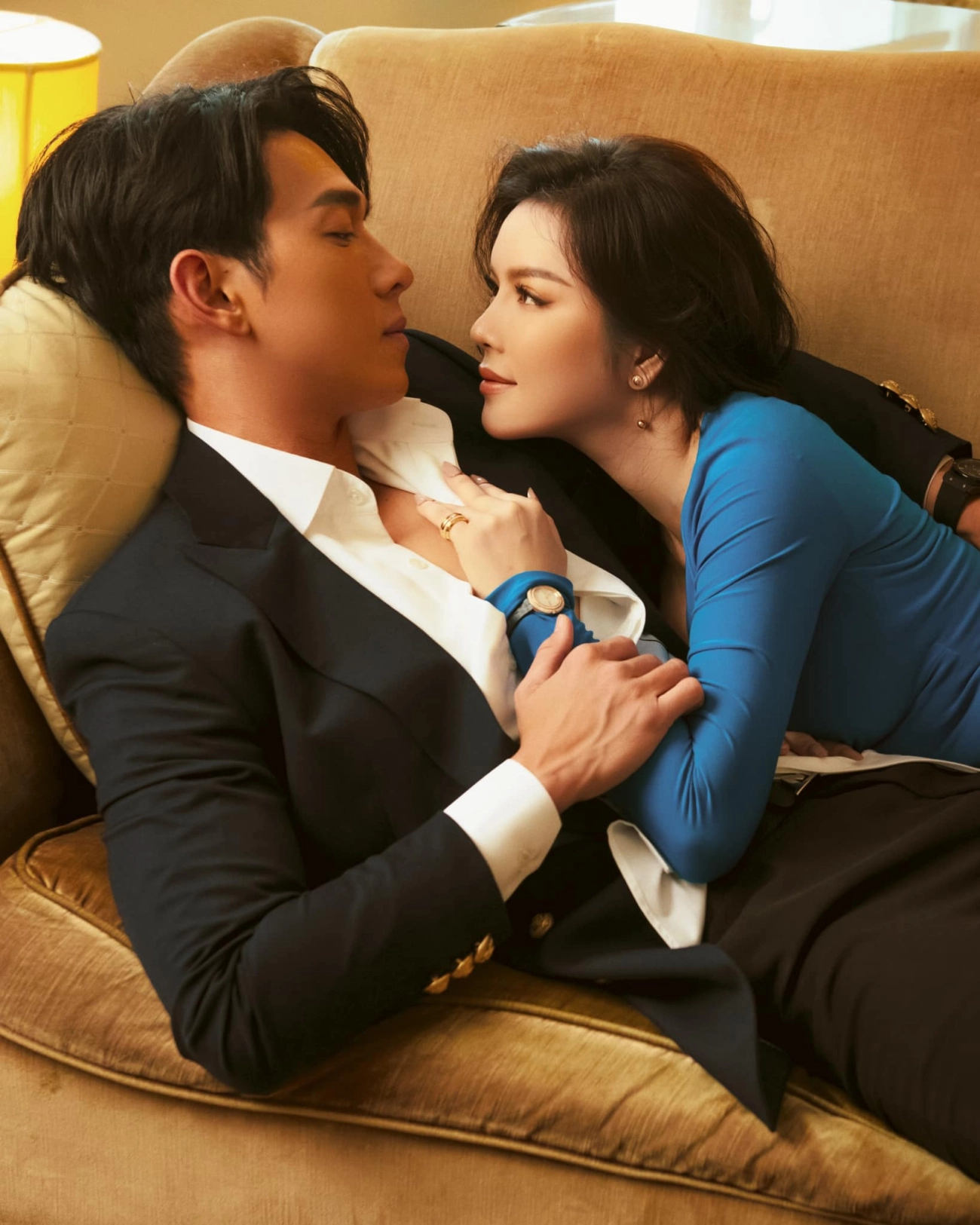 Lý nhã kỳ ăn diện bốc lửa bên song luân dân tìnhđẩy thuyền vì độ đồng điệu - 6