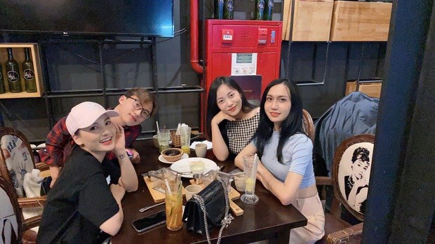 Lynk lee dạo này xinh quá so kè bên cô em phương oanh mà trẻ trung gợi cảm chẳng kém - 6