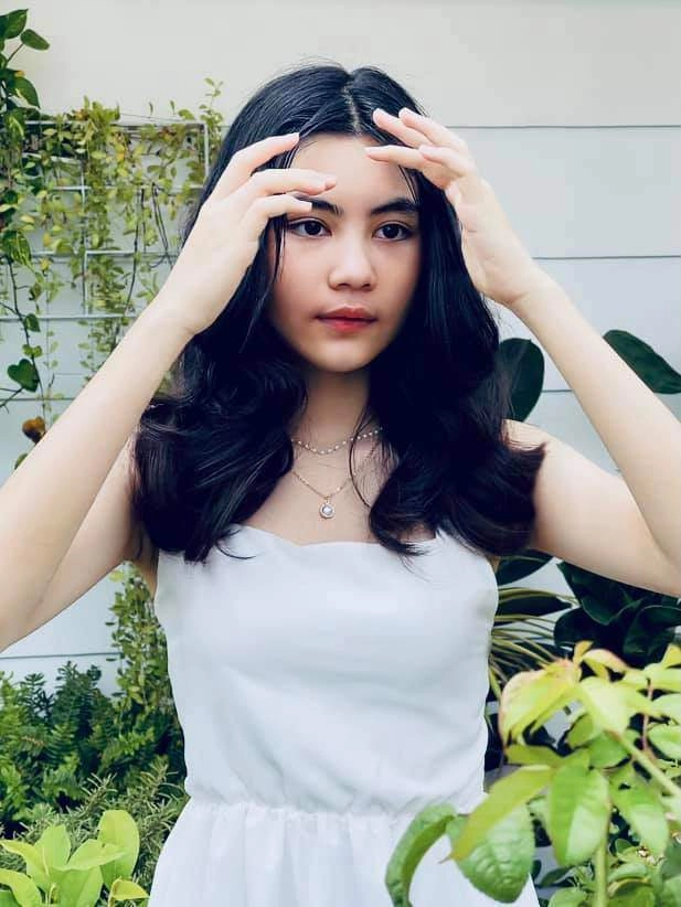 Mặc chung váy chị gái con út quyền linh được khen xinh xuất sắc người quen nói nhan sắc đời thực - 15