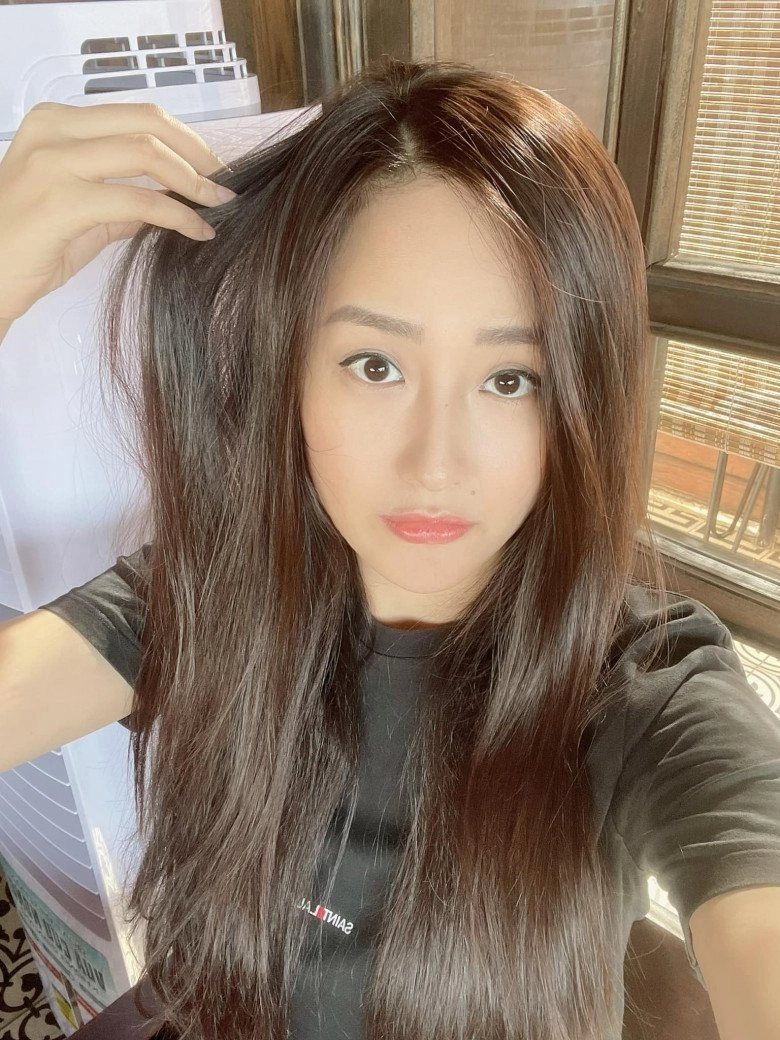 Mai phương thuý dạo này rất chăm khoe mặt mộc nhan sắc ngôn tình át cả bạn thân nổi tiếng - 7