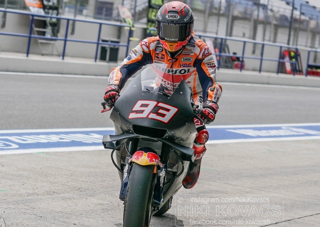 Marc marquez thử một nghiệm chiếc honda rc213v 2021 hoàn toàn mới tại jerez motogp test 2021 - 3