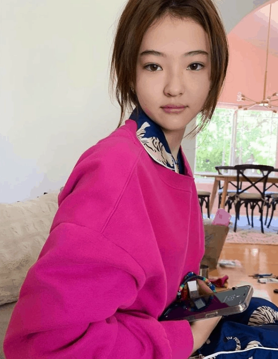 Mẫu nhí đẹp nhất thế giới khiến ca sĩ việt âm thầm theo dõi giờ xinh đẹp như thiếu nữ - 15