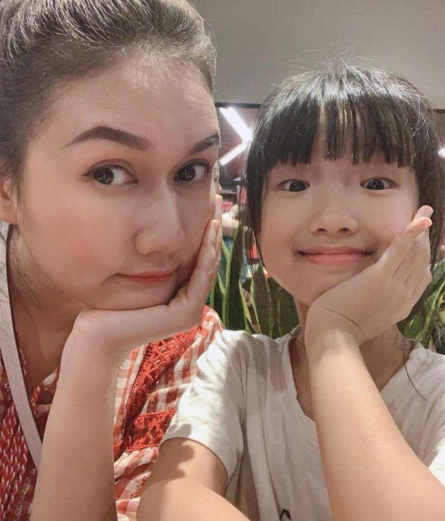 Mẹ đơn thân vừa chia tay đình tú thương ngày nắng về xinh đẹp sang chảnh nuôi con trong chung cư 4 tỷ - 13