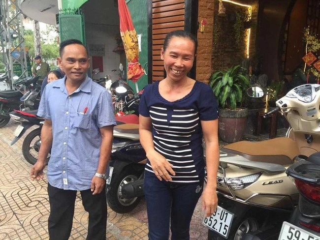 Mẹ ruột sành điệu sang chảnh của phương mỹ chi khác xa người mẹ giản dị của hồ văn cường - 5