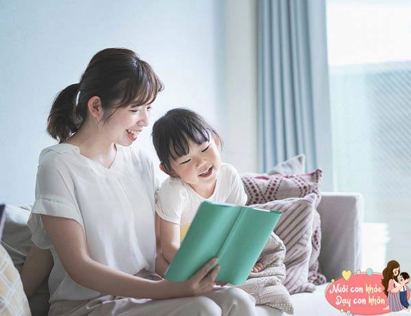 Mẹ thông minh tận dụng 3 thời điểm để dạy con không cần đòn roi trẻ vẫn ngoan nghe lời - 4