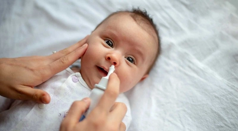Mẹo chữa cho trẻ sơ sinh bị ngạt mũi khò khè - 2