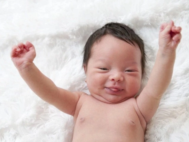 Mẹo chữa cho trẻ sơ sinh bị ngạt mũi khò khè - 5
