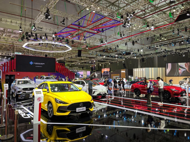 Mg việt nam mang tương lai đến sự kiện vietnam motor show 2022 - 3