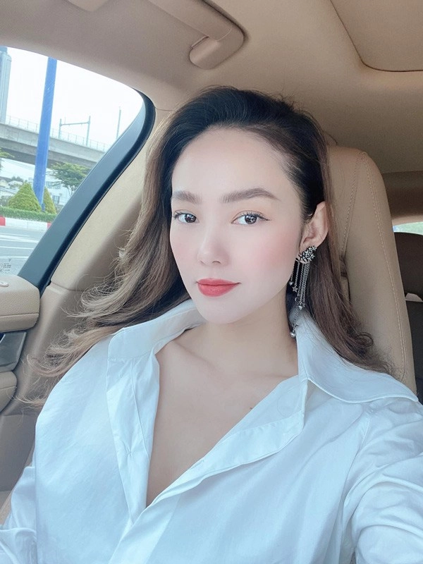 Minh hằng đẹp như tiên nữ vẫn có một bộ phận bị cảnh sát thẩm mỹ đặt dấu hỏi - 5