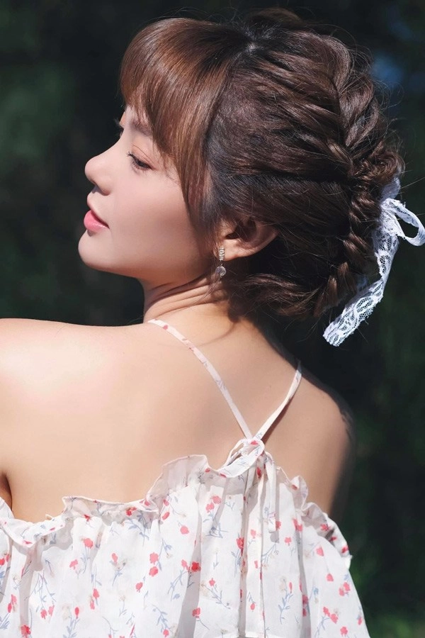 Minh hằng đẹp như tiên nữ vẫn có một bộ phận bị cảnh sát thẩm mỹ đặt dấu hỏi - 7