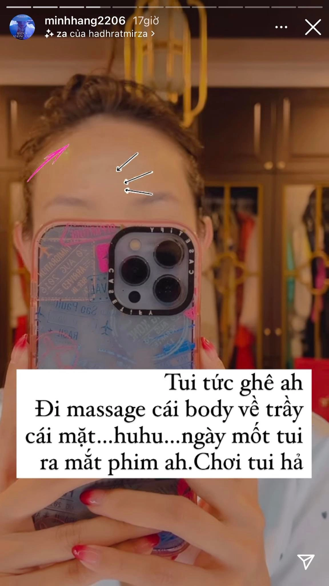 Minh hằng khoe vòng eo như vận động viên nhưng bị trừ điểm vì chiếc quần bó chẽn - 1