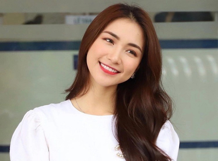 Minh hằng mai phương thuý và loạt mỹ nhân làm gì để có nụ cười toả nắng - 16