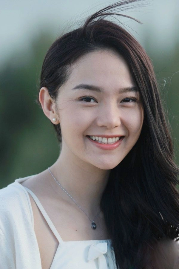 Minh hằng táo bạo khoe làn da cởi trần dân tình gật gù đẳng cấp mỹ nhân vạn người mê - 2