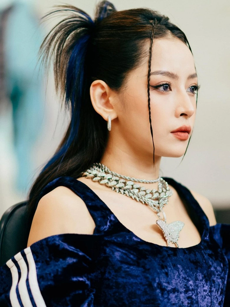 Miss universe 2021 đụng hàng layout đoá hoa hồng của chi pu dân tình bất ngờ nghiêng về 1 phía - 8