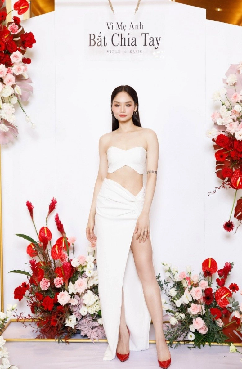 Miu lê được dàn sao nam che chắn khi diện đầm na ná ngọc trinh phải quay mặt vào trong cân chỉnh - 2