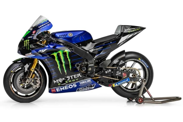 Monster energy yamaha motogp 2022 ra mắt màu sắc mới - 11