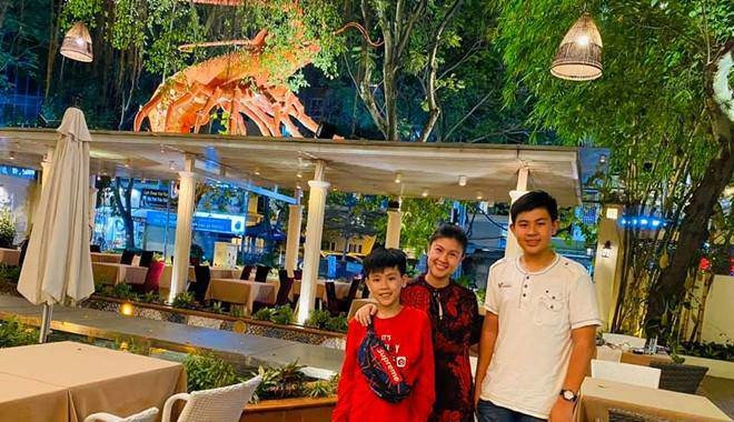 Một thời ở biệt thự 70 tỷ cùng phước sang tiểu thư nhà giàu giờ bán xôi nuôi con - 12