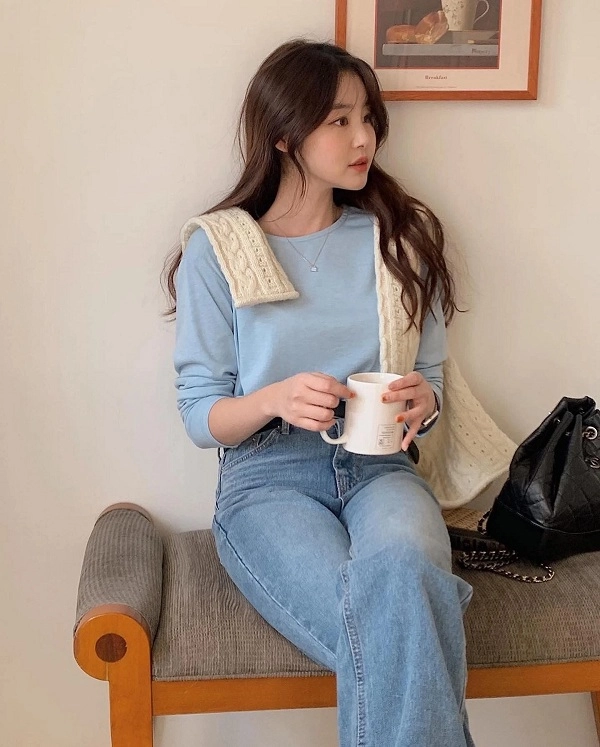 Muốn style công sở thăng hạng năm 2022 nàng không diện 4 gam màu này thì quá phí - 3