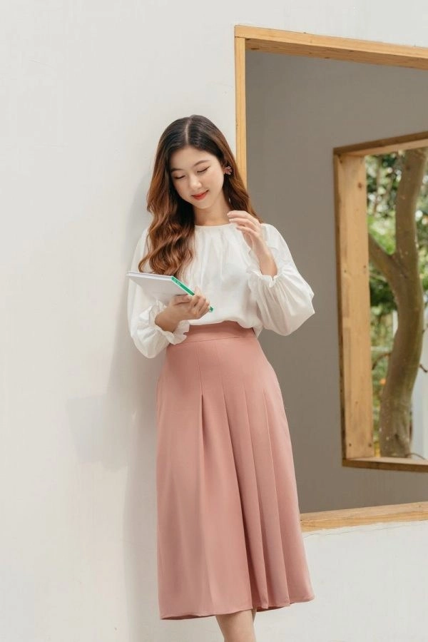 Muốn style công sở thăng hạng năm 2022 nàng không diện 4 gam màu này thì quá phí - 9