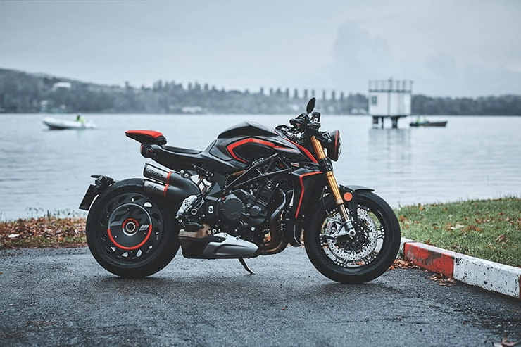 Mv agusta 550 sẽ đi kèm với tính năng gì - 2