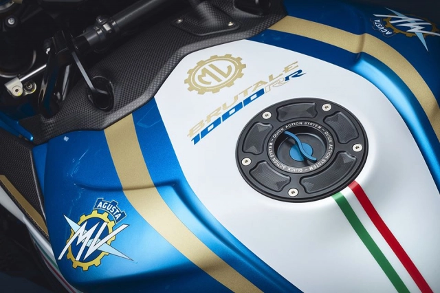 Mv agusta brutale 1000 rr blue - 4