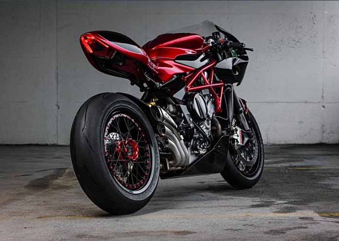 Mv agusta f3 675 - la rouge độ phong cách super neo cafe đến từ tricana - 9