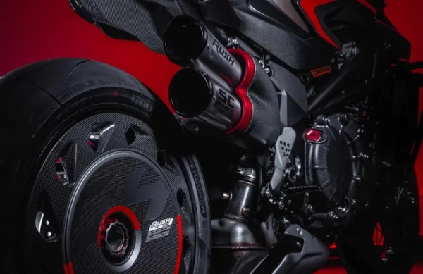 Mv agusta rush 1000 sẽ làm rung chuyển thị trường trong tháng 6 - 1