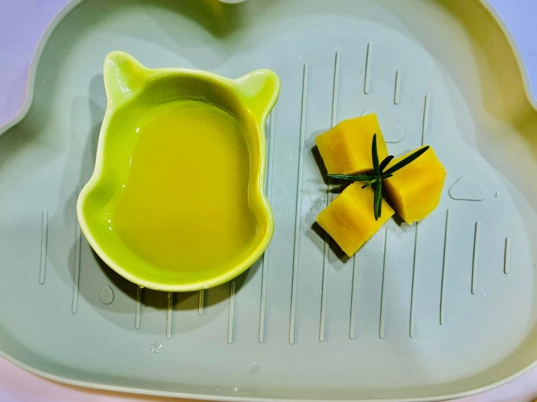 Mỹ nhân cổng mặt trời sinh con được chồng chuyển tiền trả công cảnh bỉm sữa đầu bù tóc rối - 5