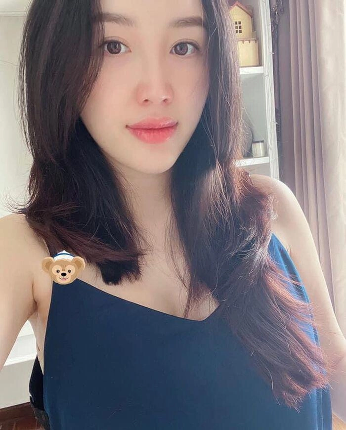 Mỹ nhân đóng cảnh nóng năm 18 tuổi bắt trend tiktok cắt tóc nhận về cái kết toang mặt tiền - 12