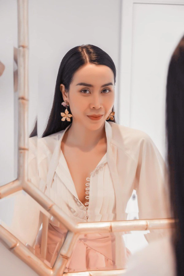 Mỹ nhân vàng trong làng dao kéo là lưu hương giang khoe dáng nuột mà nhan sắc sáng bừng - 13
