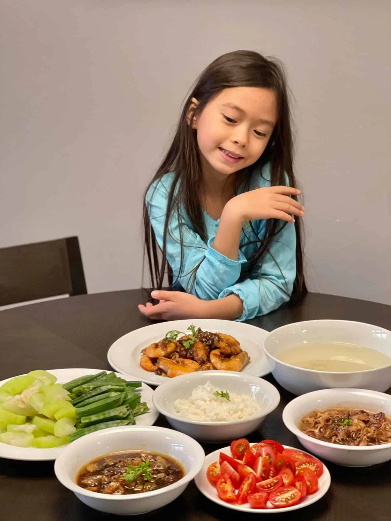 Mỹ nhân việt lấy chồng tây người ôm con ở nhà thuê người sống sang chảnh nước ngoài - 4