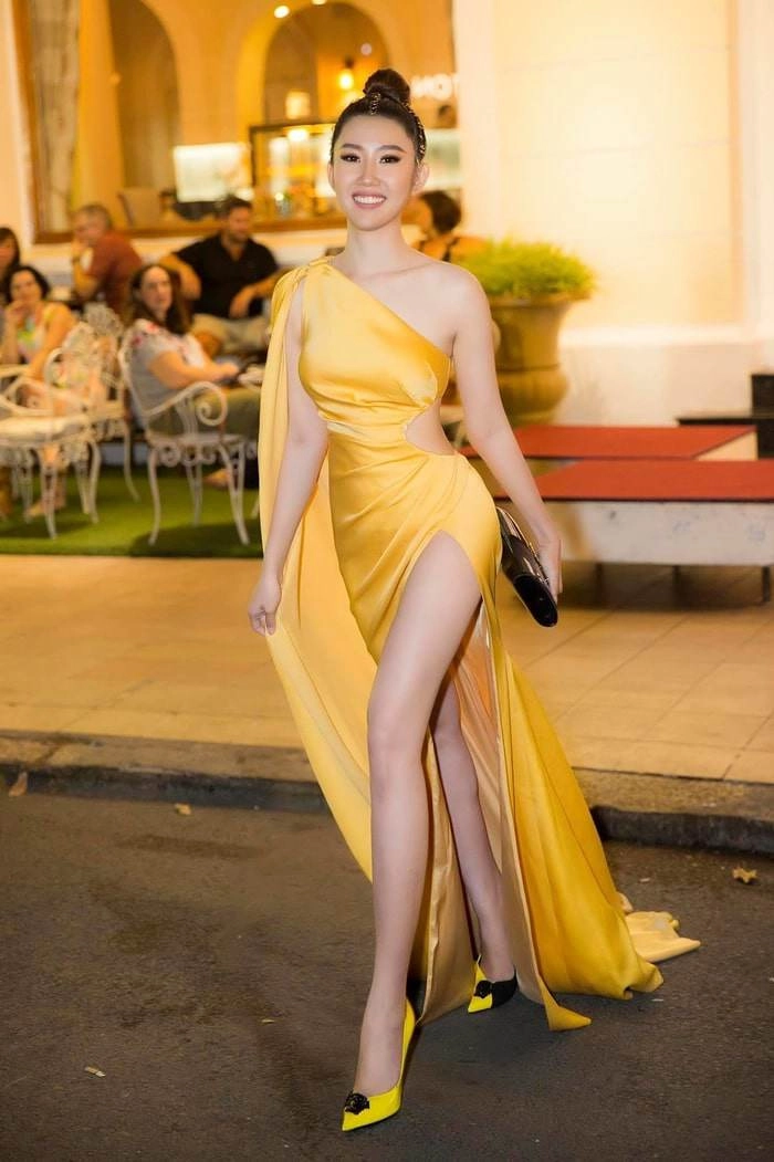 Mỹ nhân việt mất đồ khi đi dự sự kiện người bay nhẫn kim cương người bị trộm túi hiệu - 2
