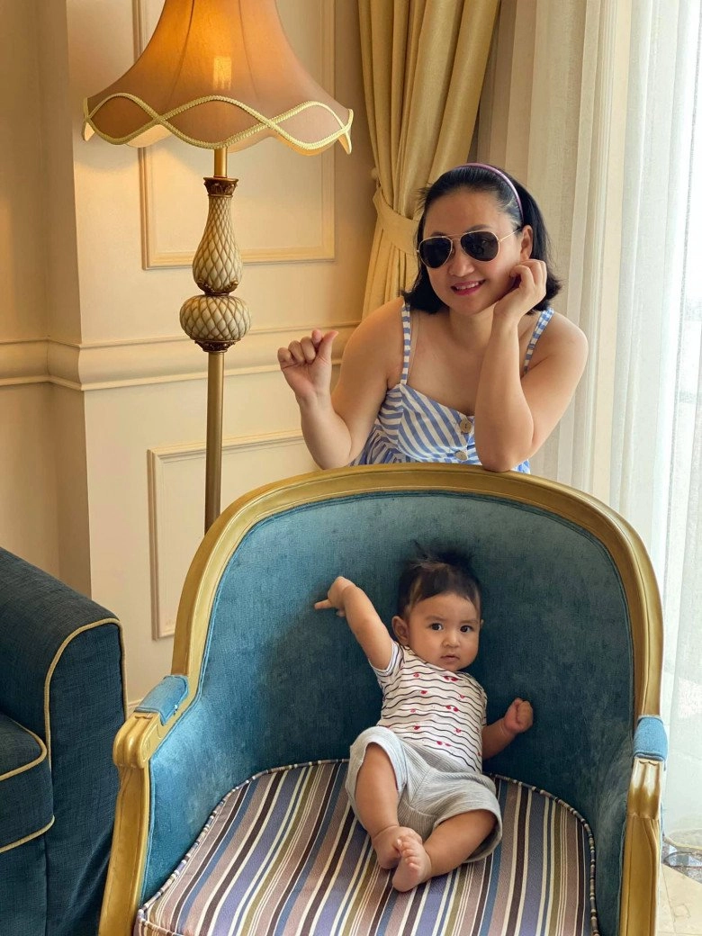 Mỹ nhân việt sinh con với thầy giáo ấn độ sau 2 lần sảy thai đứa trẻ da trắng nõn nà đẹp như thiên thần - 4