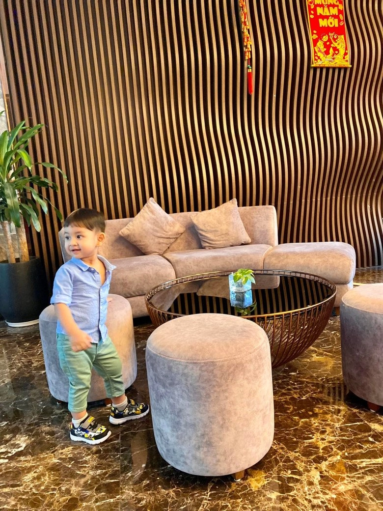 Mỹ nhân việt sinh con với thầy giáo ấn độ sau 2 lần sảy thai đứa trẻ da trắng nõn nà đẹp như thiên thần - 15