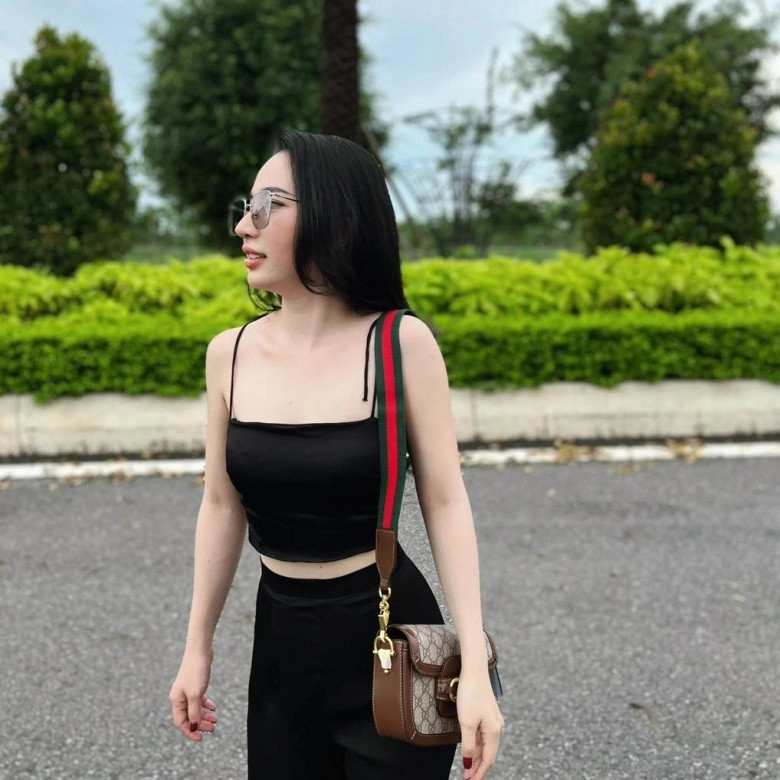 Mỹ nữ từng được lê dương bảo lâm cua hụt mặt xinh như hoa ăn mặc chất chơi - 4