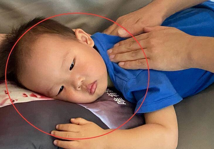 Nam dv xấu lạ cưới vợ mỹ nhân con đầu lòng giống bố con thứ 2 mới bất ngờ - 5