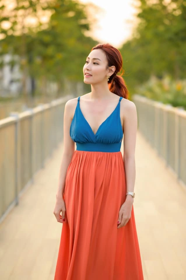 Ngân khánh gần đây không sơ vin nữa toàn diện váy maxi như các sao nữ vbiz giấu bầu - 3