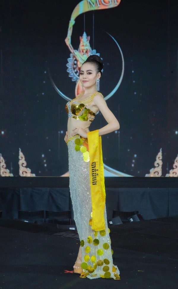 ngán ngẩm với trang phục của dàn thí sinh miss grand cambodia 2022 - 8