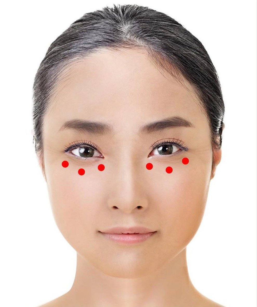 Ngăn ngừa lão hóa nếp nhăn dưỡng da săn chắc trẻ trung nhờ những cách massage mặt siêu đơn giản - 10