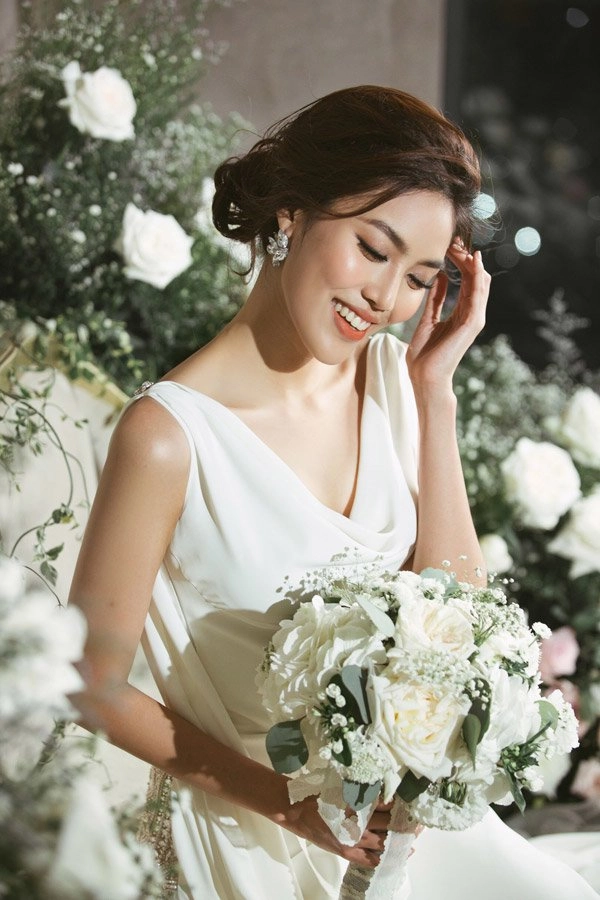 Ngày lên xe hoa các bà các mẹ ngày xưa trang điểm khác chúng ta như thế nào - 7