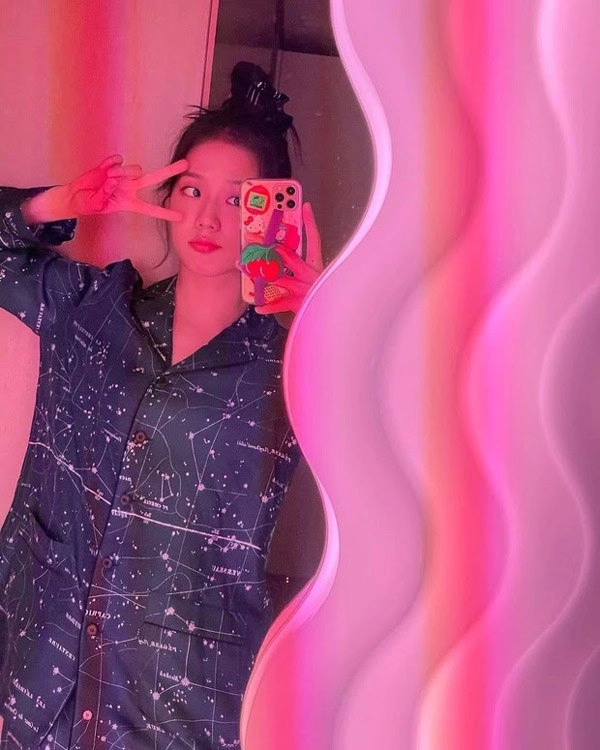 Ngọc trinh ê chề vì bị nhà sản xuất bóc trần mua hàng giả thua xa dàn celeb quốc tế - 13
