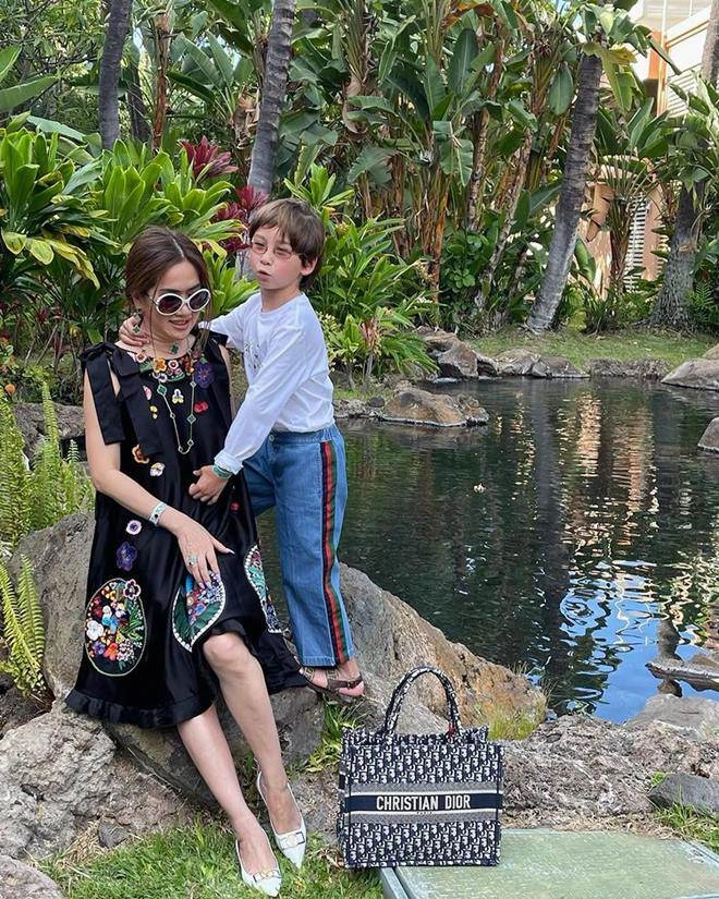 Người đẹp việt lấy tỷ phú mỹ làm tiệc sinh nhật giản dịcho con trong biệt thự 800 tỷ - 17