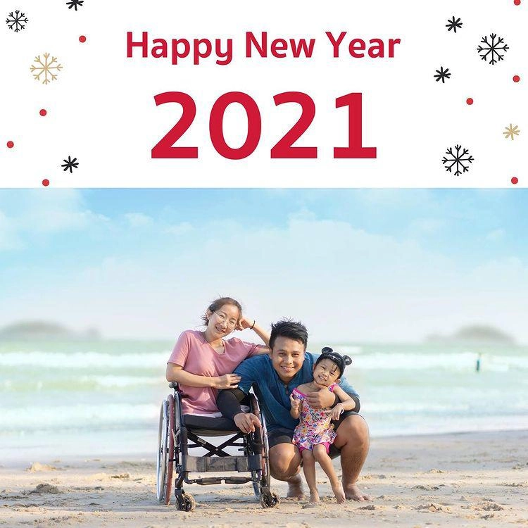 Người mẹ cụt chân oằn mình ôm con gái và câu chuyện khiến bao người rơi nước mắt - 9