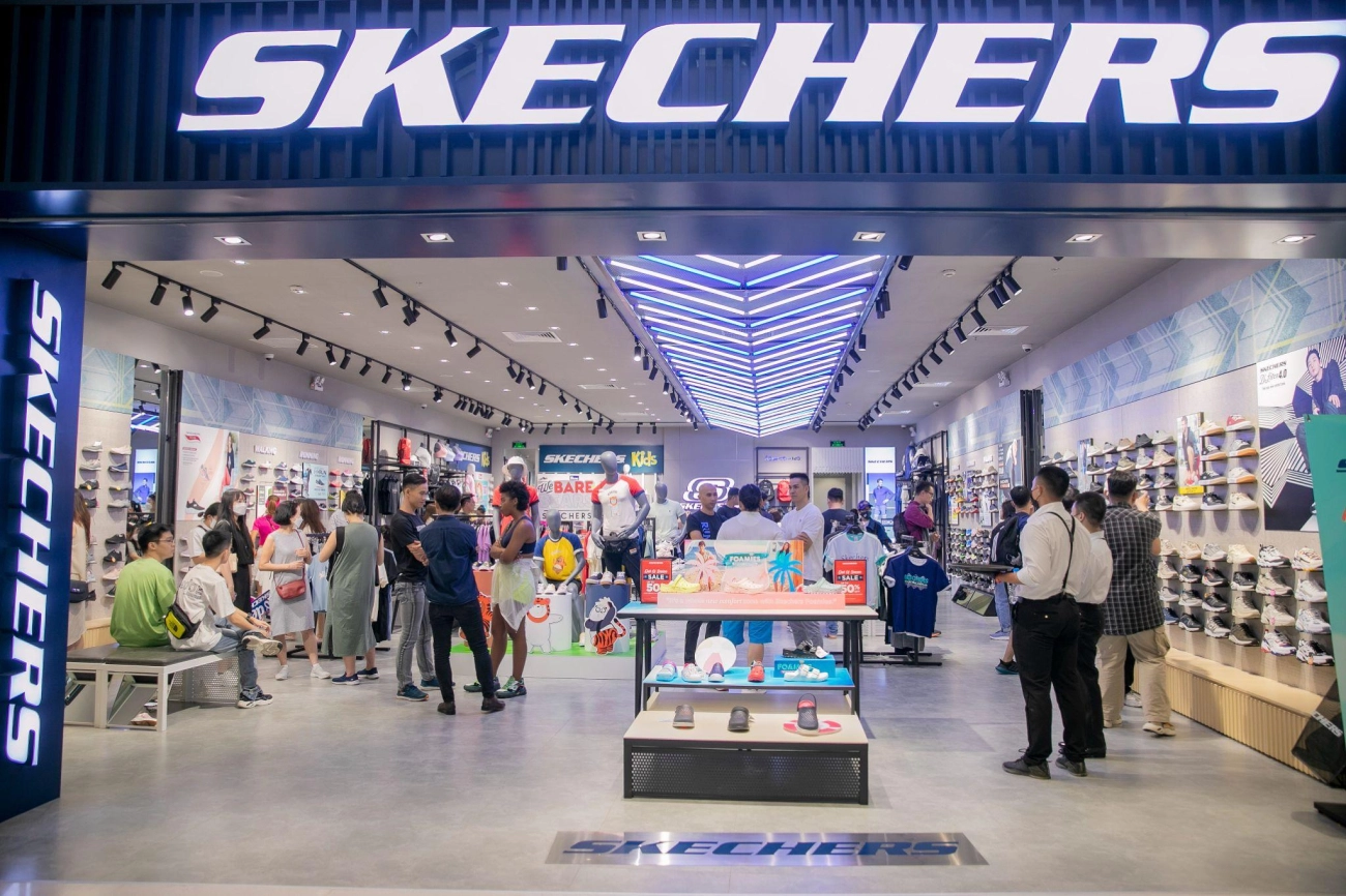 Nha skechers vưa ra măt cưa hang concept mơi tai crescent mall khiên cac tin đô thơi trang đưng ngôi không yên - 1