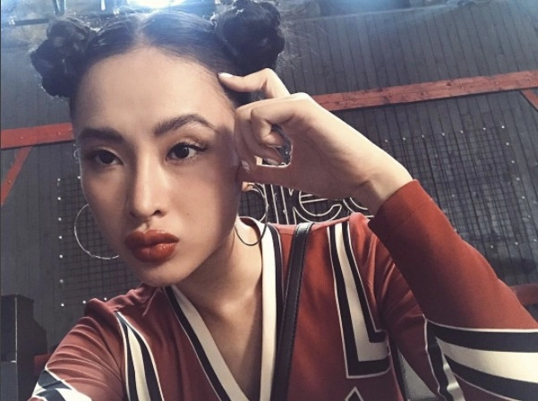 Nhan sắc angela phương trinh từng sở hữu môi tều phiên bản lỗi giờ đẹp thanh thoát - 7