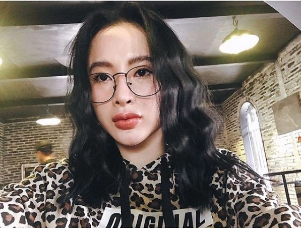 Nhan sắc angela phương trinh từng sở hữu môi tều phiên bản lỗi giờ đẹp thanh thoát - 9