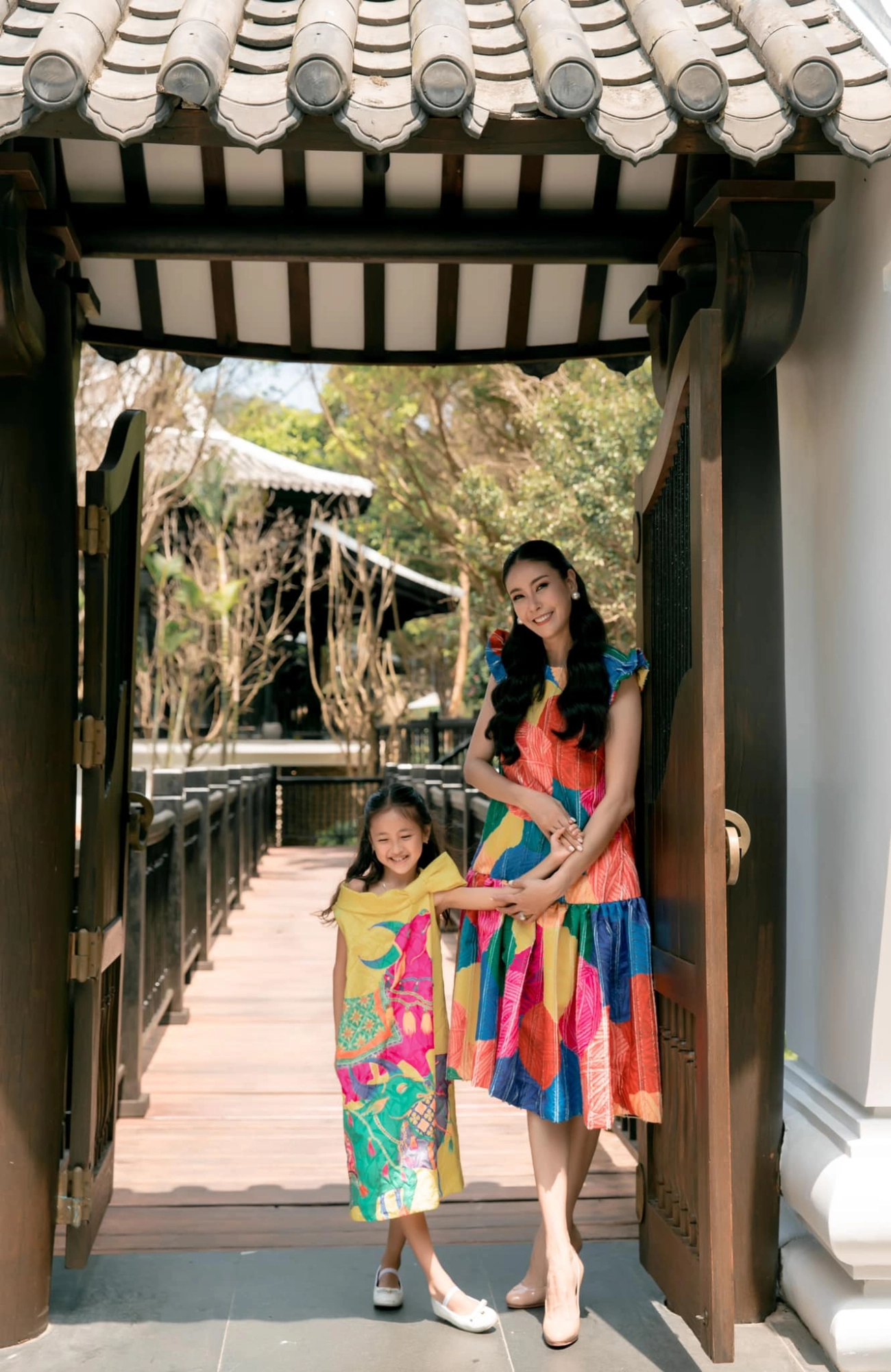 Nhan sắc đẹp từ trong trứng của con gái 3 hoa hậu jennifer phạm đặng thu thảo hà kiều anh - 1
